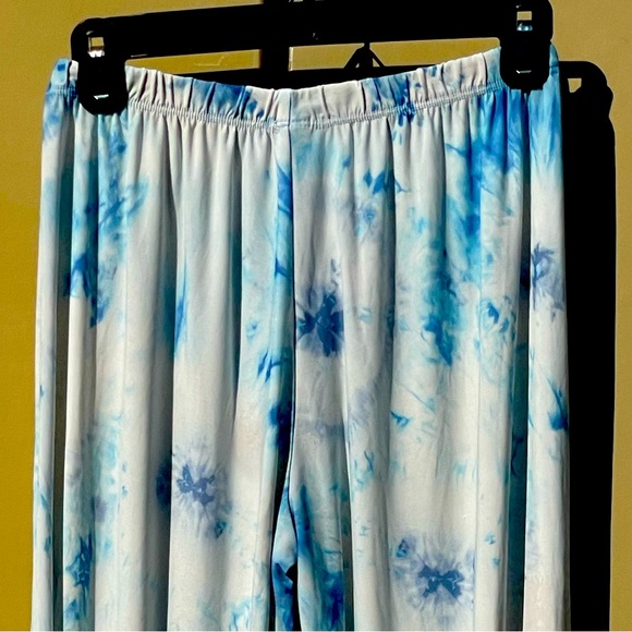 Flowy Tie Dye pants - Picture 3 of 3